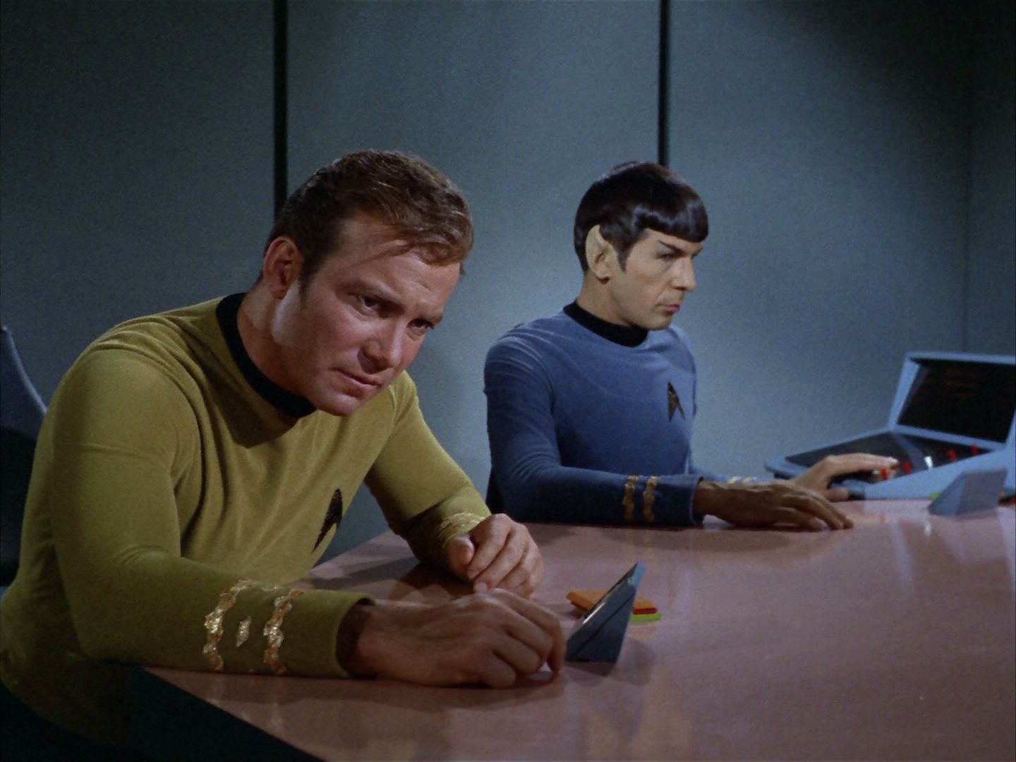 ariane179254_StarTrek_2x03_TheChangeling_0604.jpg
