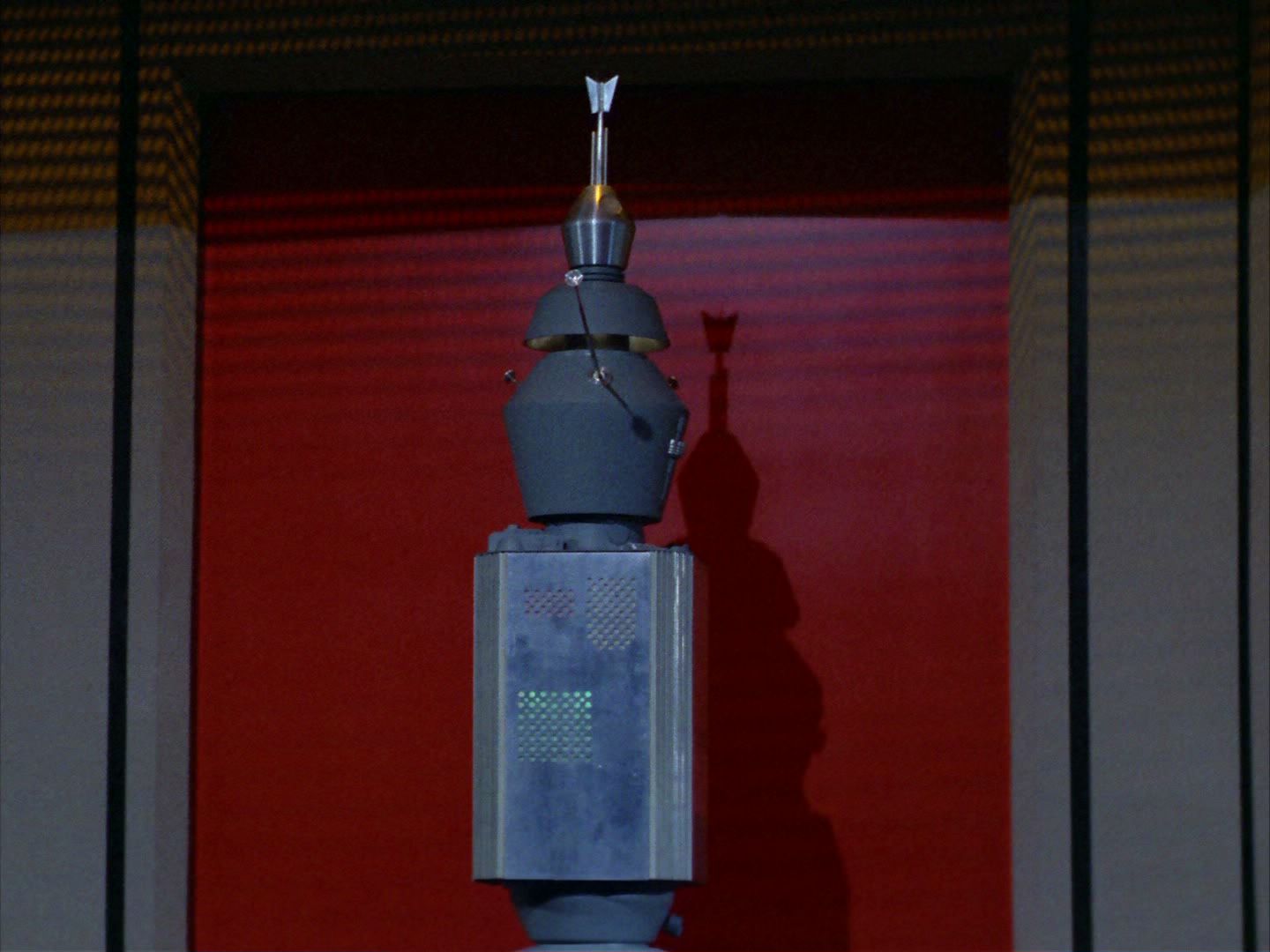 ariane179254_StarTrek_2x03_TheChangeling_0613.jpg