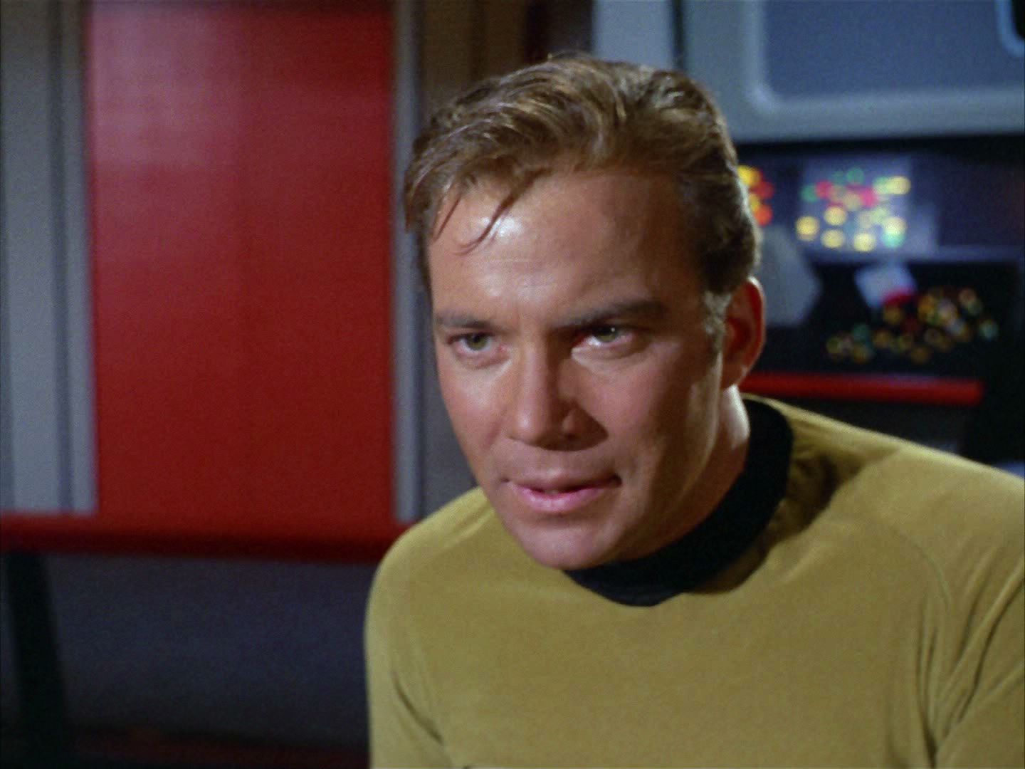 ariane179254_StarTrek_2x03_TheChangeling_0684.jpg