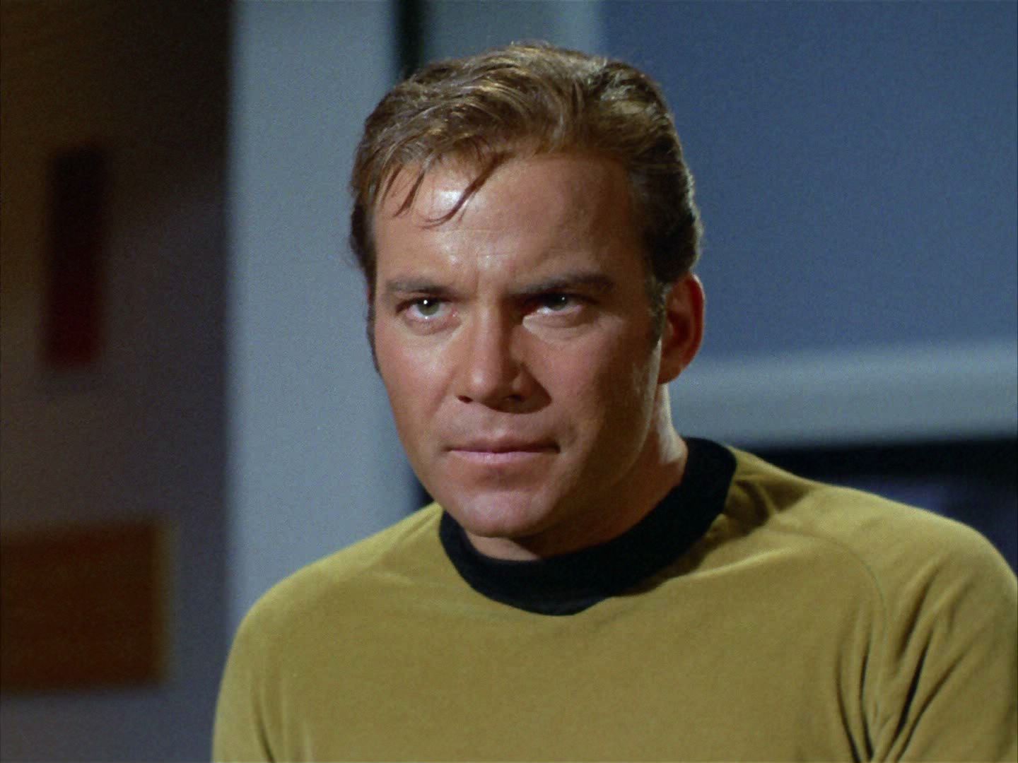 ariane179254_StarTrek_2x03_TheChangeling_0709.jpg