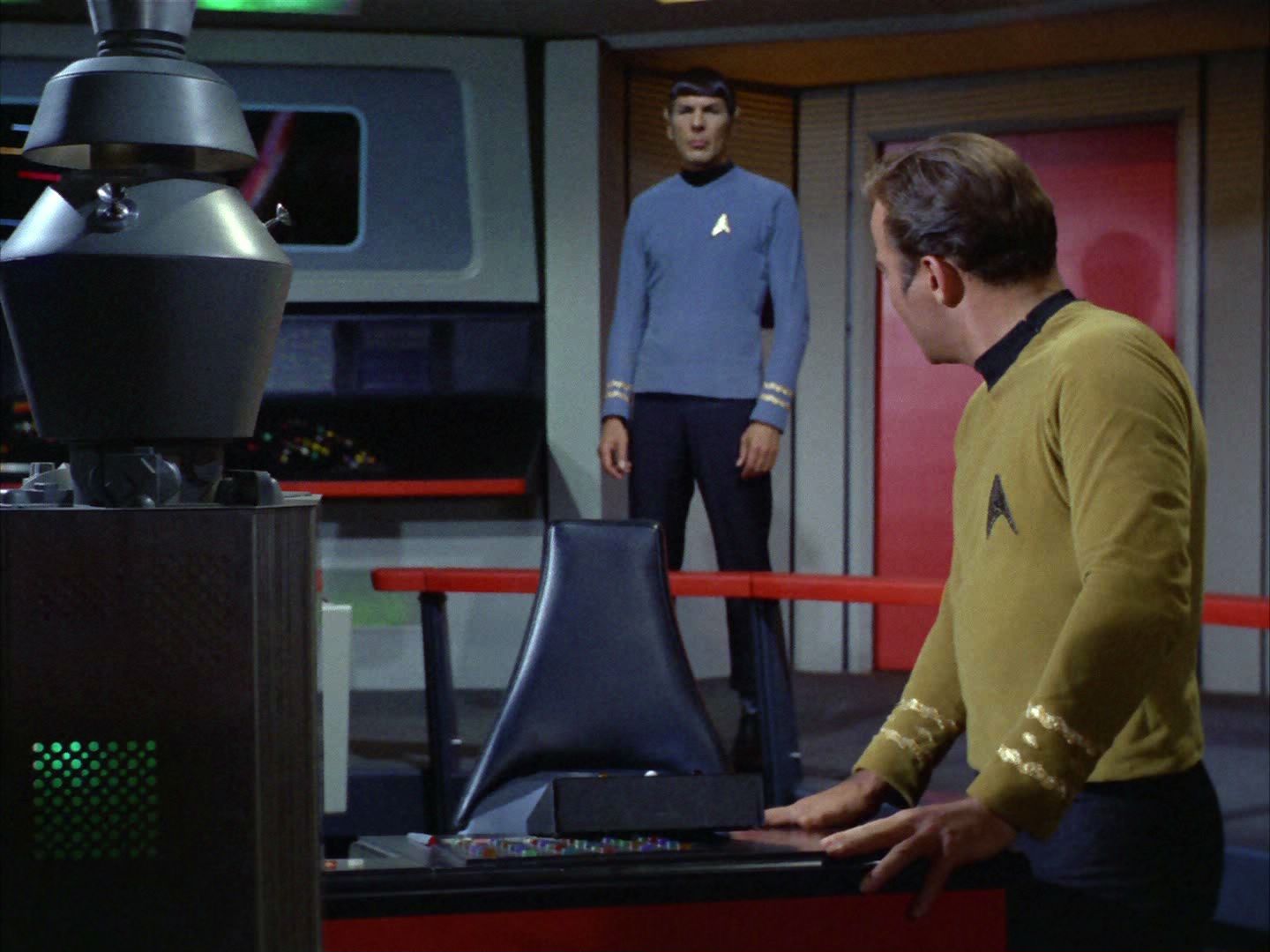 ariane179254_StarTrek_2x03_TheChangeling_0724.jpg