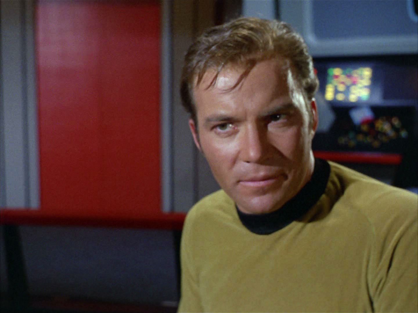 ariane179254_StarTrek_2x03_TheChangeling_0735.jpg