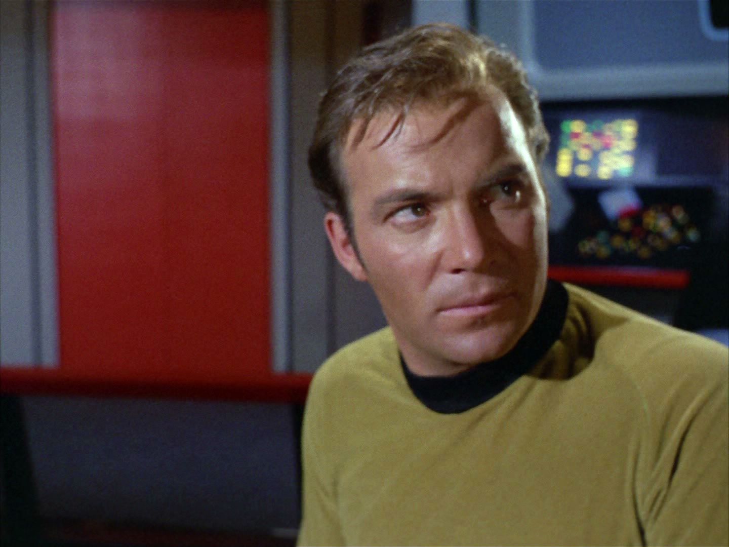 ariane179254_StarTrek_2x03_TheChangeling_0737.jpg