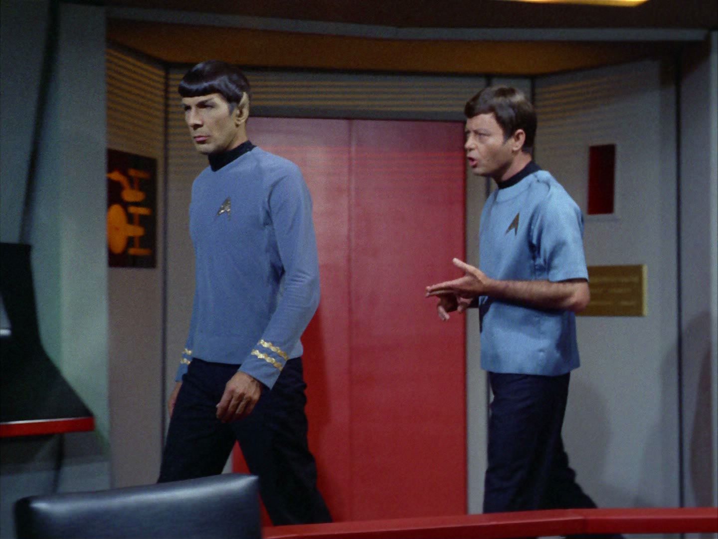 ariane179254_StarTrek_2x03_TheChangeling_0743.jpg