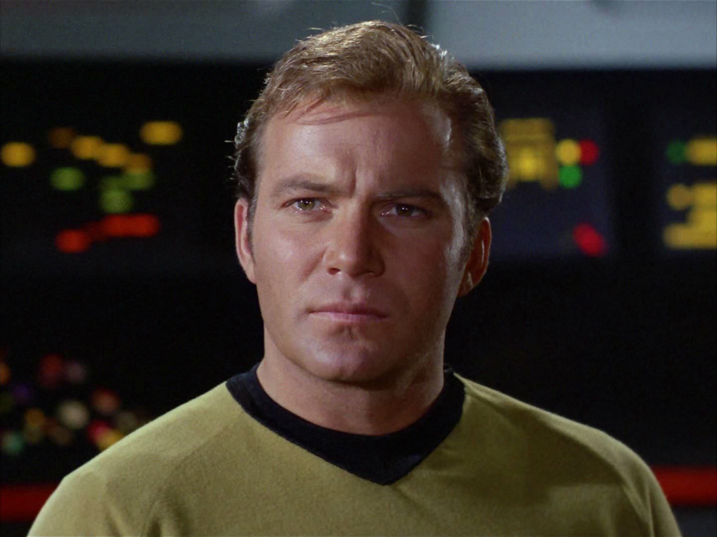 ariane179254_StarTrek_2x03_TheChangeling_0763.jpg