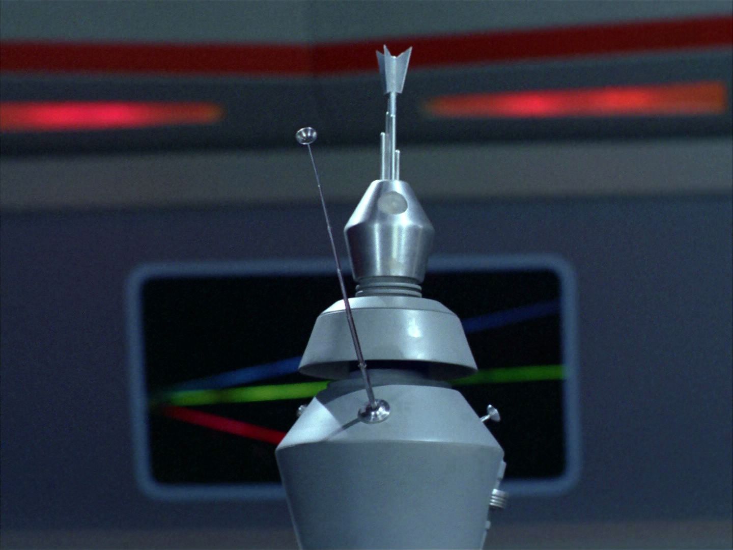 ariane179254_StarTrek_2x03_TheChangeling_0765.jpg