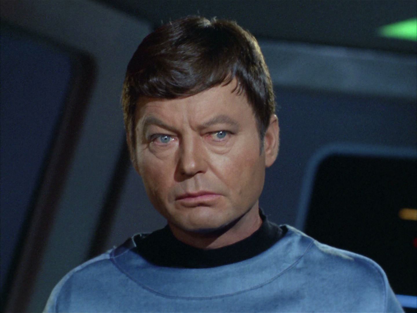 ariane179254_StarTrek_2x03_TheChangeling_0786.jpg