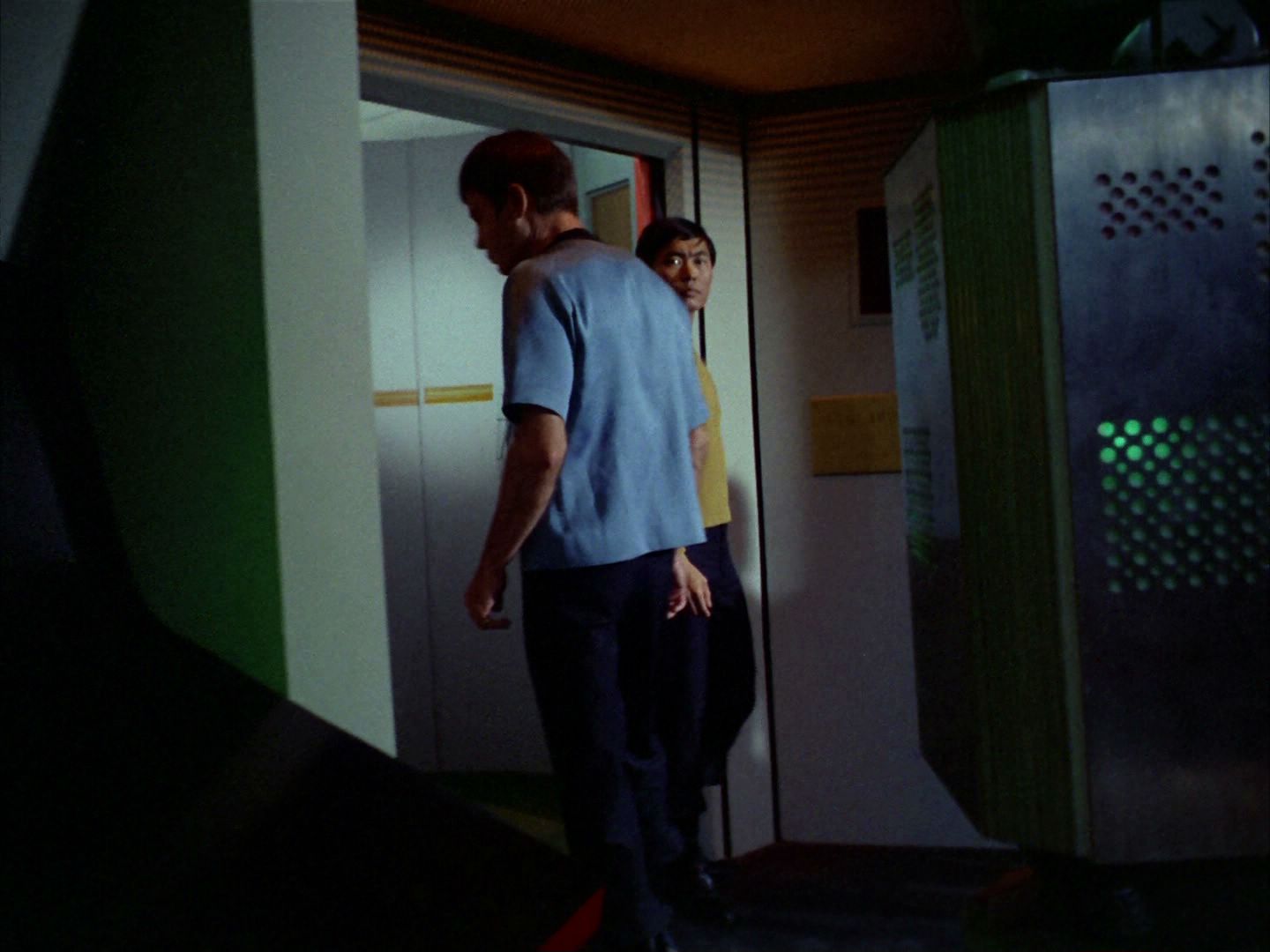 ariane179254_StarTrek_2x03_TheChangeling_0795.jpg