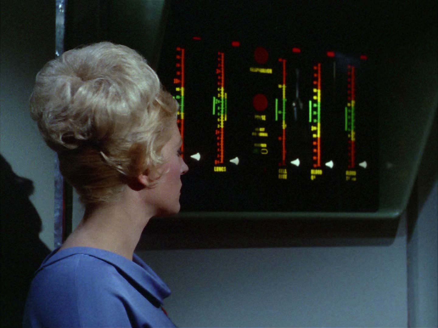 ariane179254_StarTrek_2x03_TheChangeling_0803.jpg