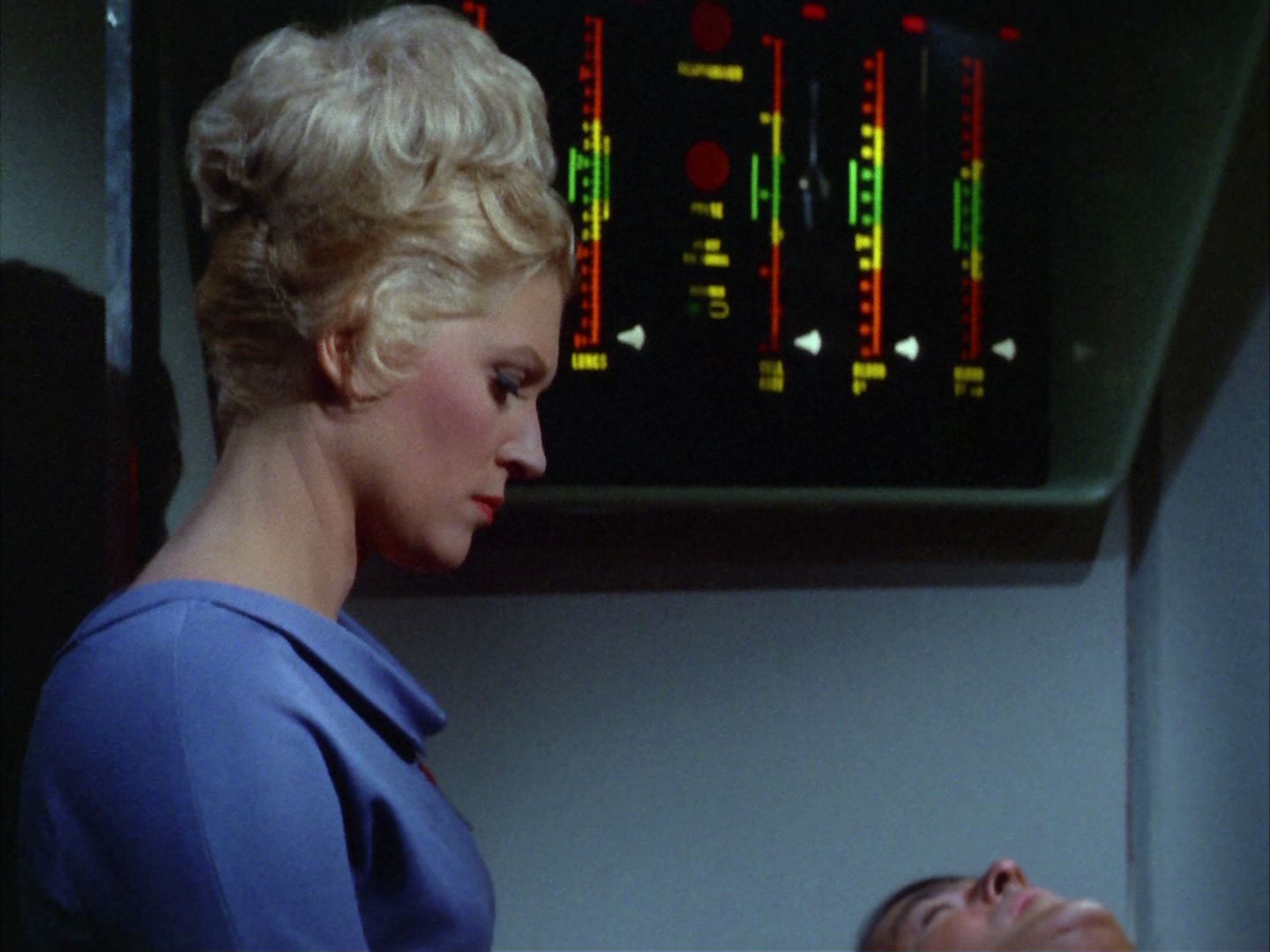 ariane179254_StarTrek_2x03_TheChangeling_0807.jpg