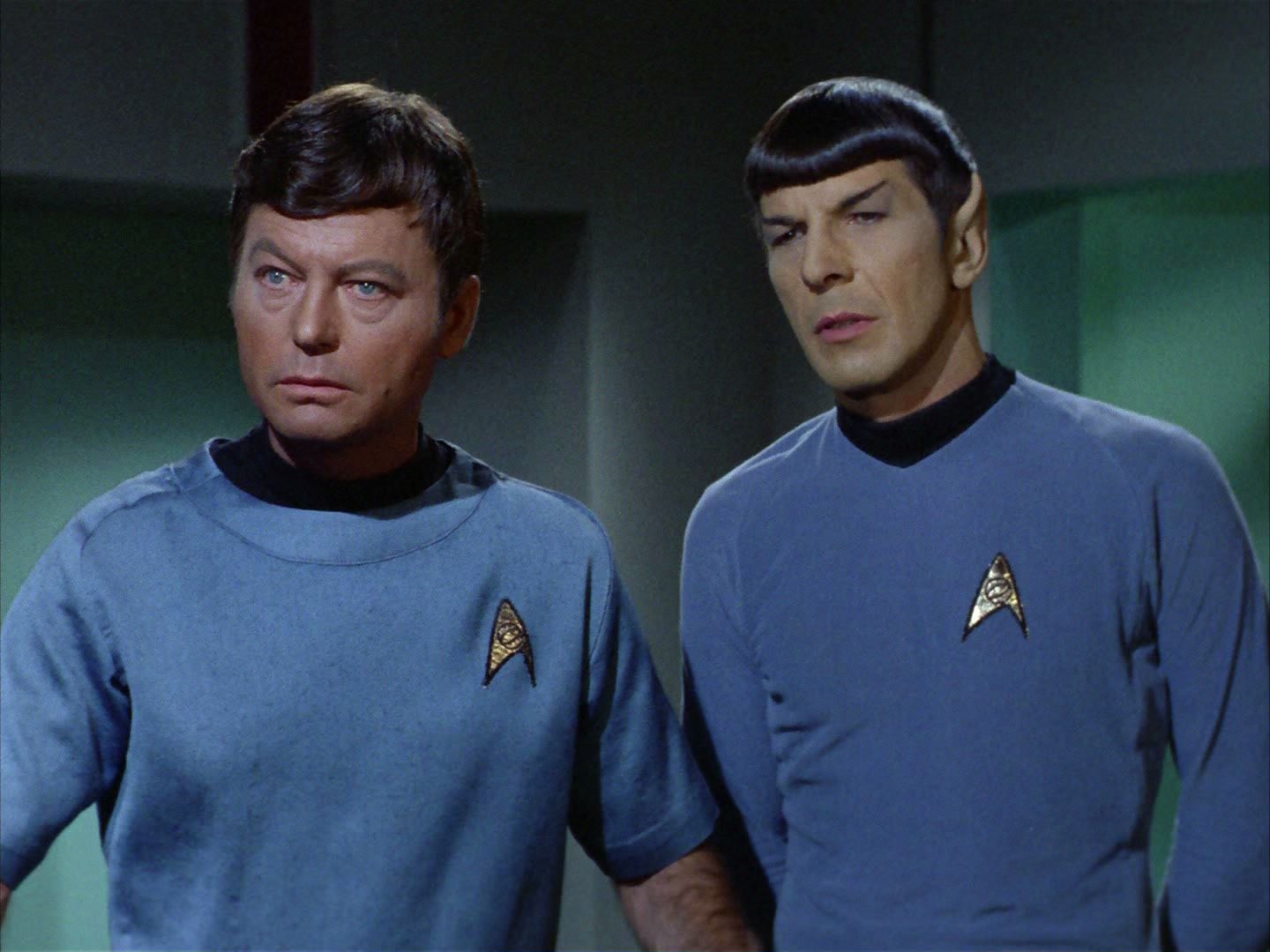 ariane179254_StarTrek_2x03_TheChangeling_0832.jpg