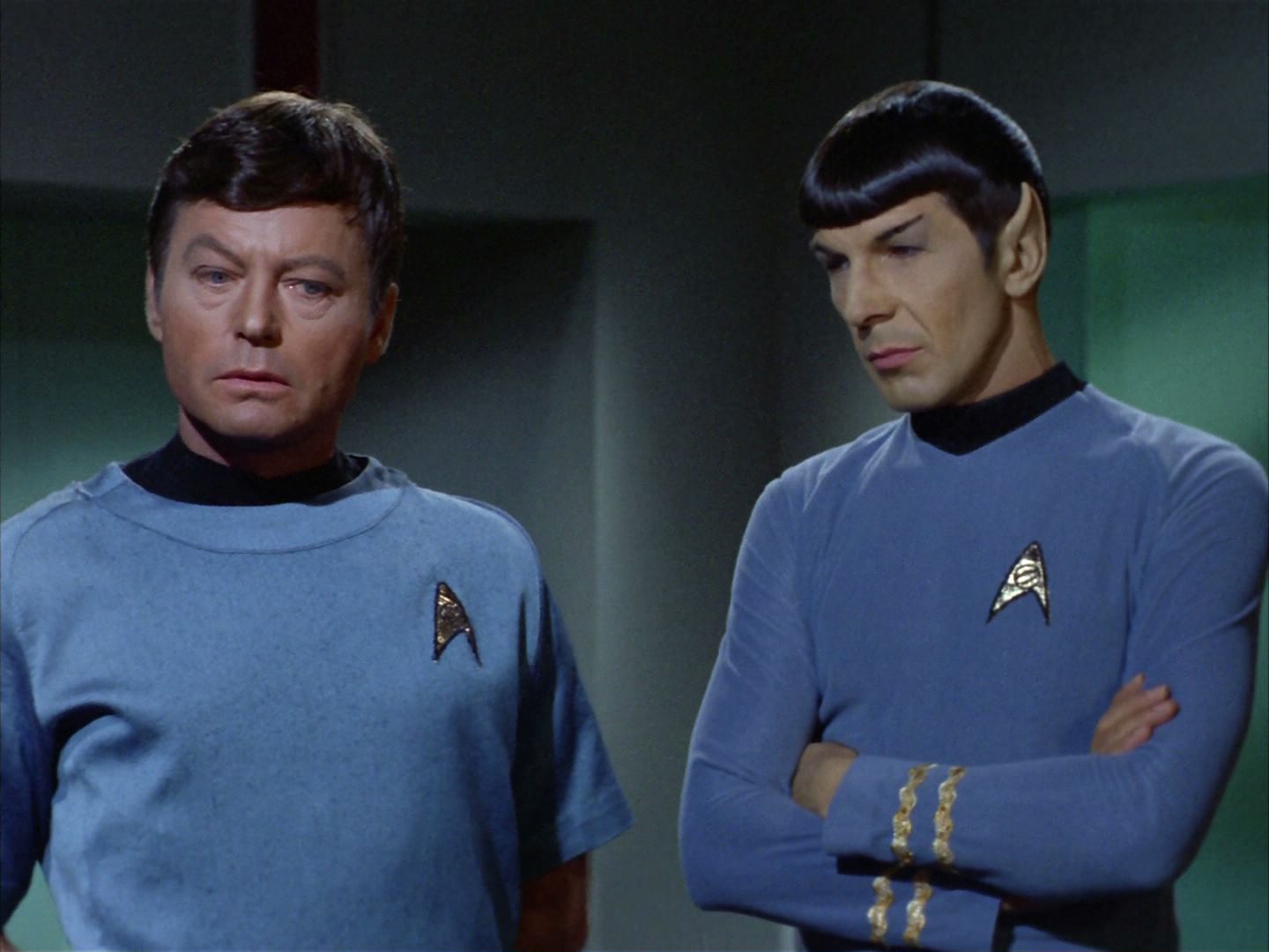 ariane179254_StarTrek_2x03_TheChangeling_0850.jpg