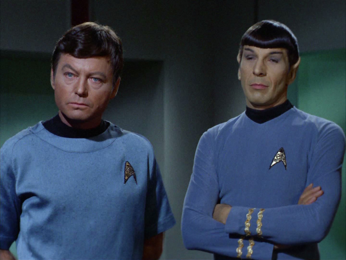 ariane179254_StarTrek_2x03_TheChangeling_0856.jpg