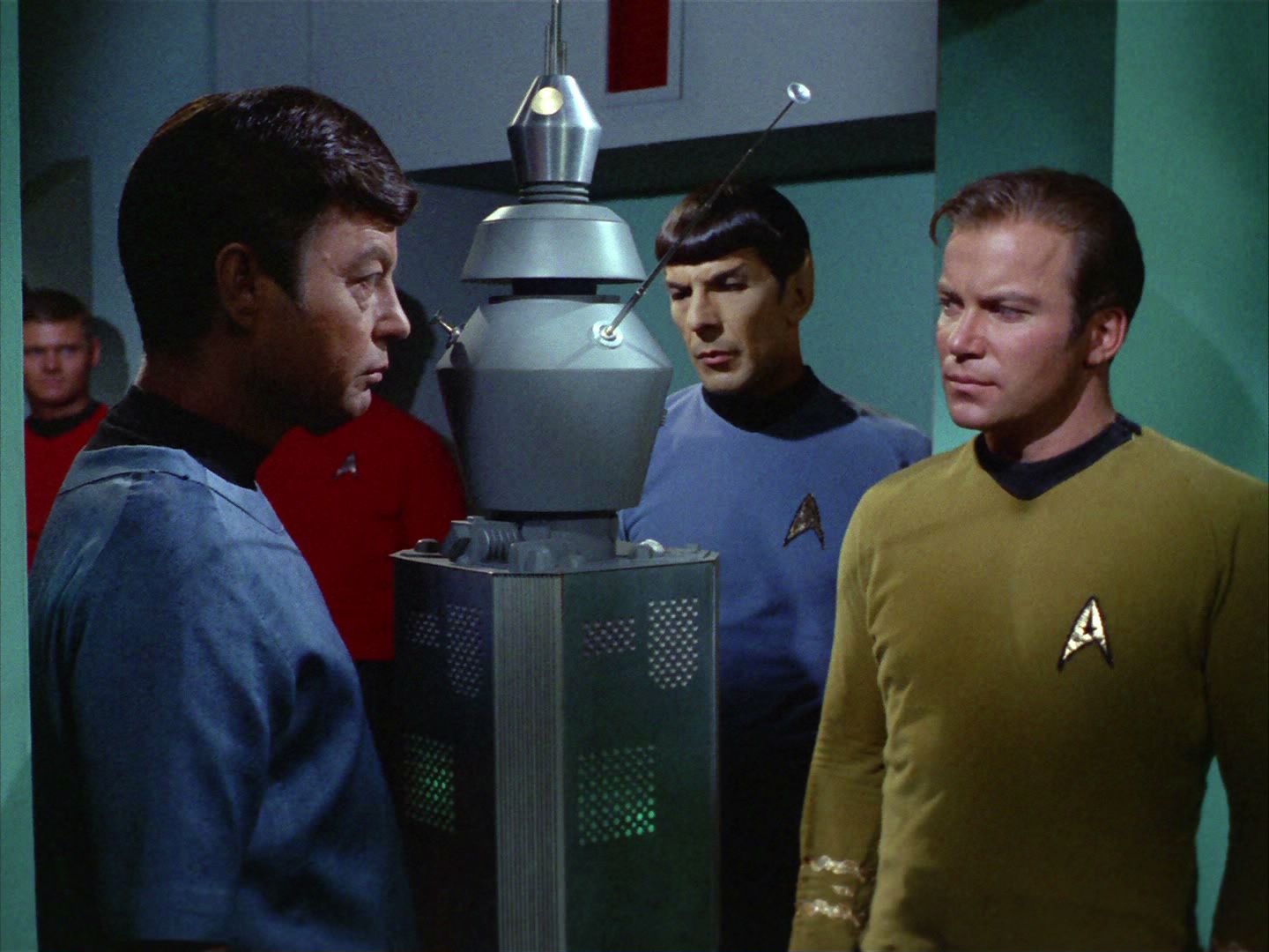 ariane179254_StarTrek_2x03_TheChangeling_0870.jpg
