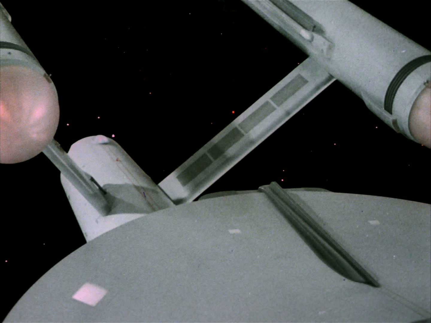 ariane179254_StarTrek_2x03_TheChangeling_0902.jpg
