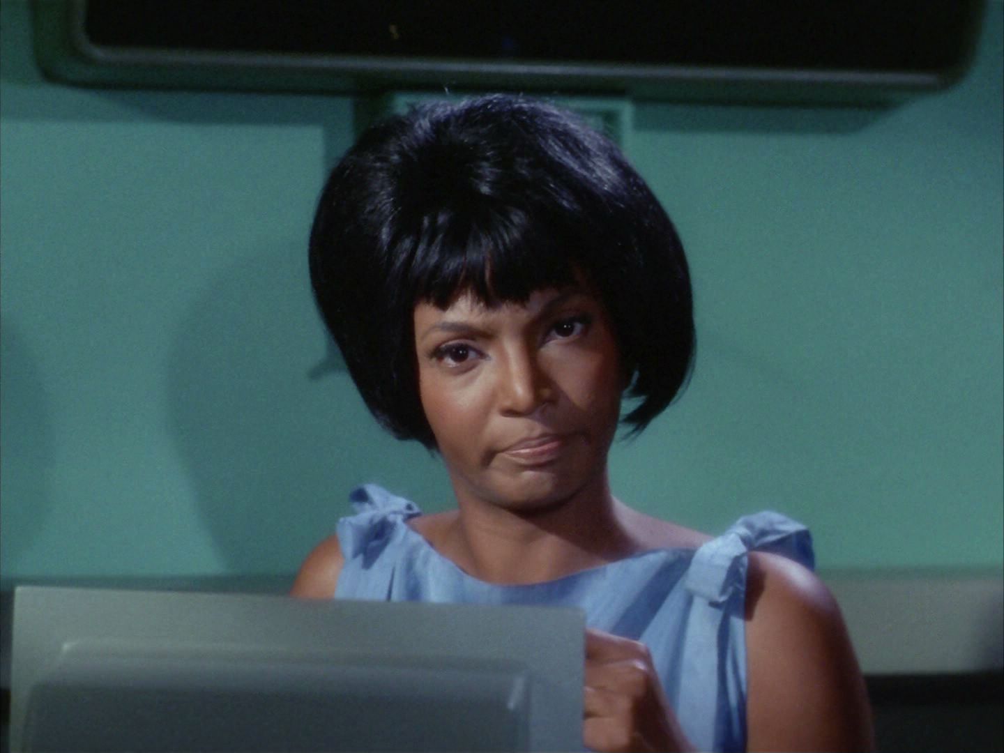 ariane179254_StarTrek_2x03_TheChangeling_0979.jpg