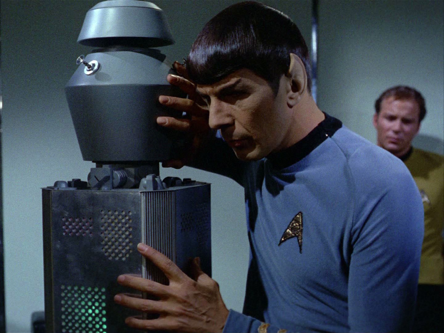 ariane179254_StarTrek_2x03_TheChangeling_1019.jpg