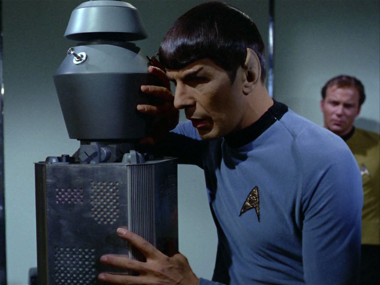 ariane179254_StarTrek_2x03_TheChangeling_1023.jpg
