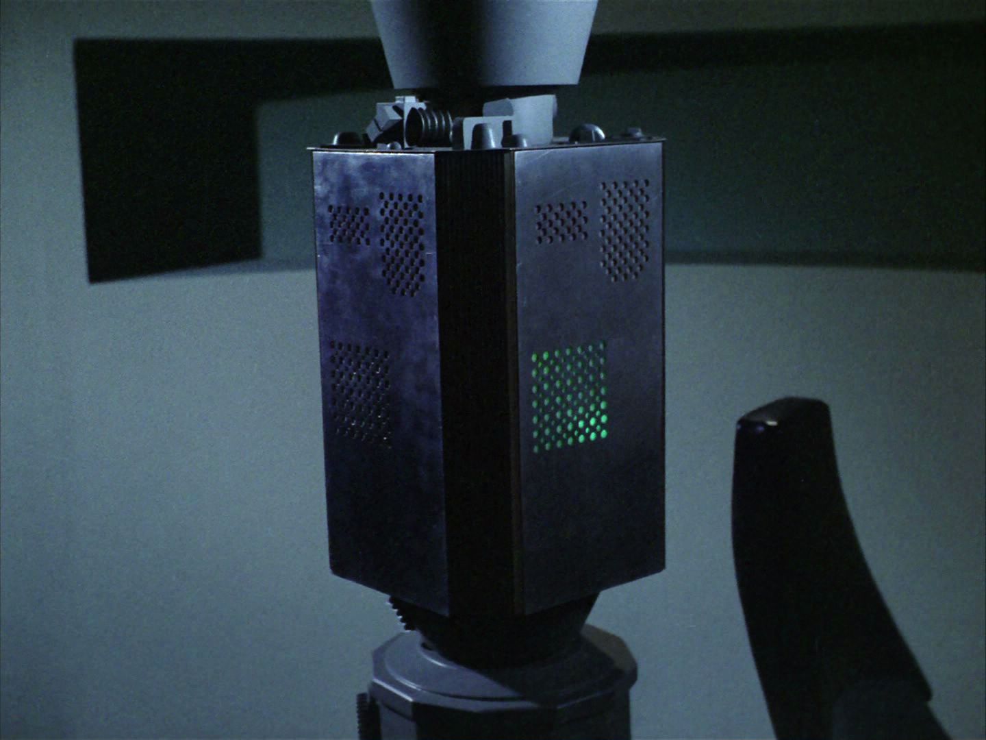 ariane179254_StarTrek_2x03_TheChangeling_1060.jpg