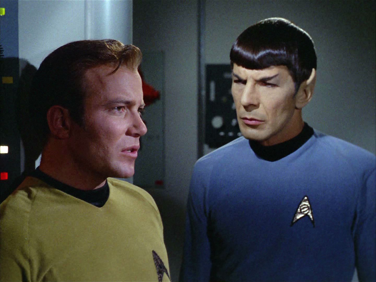 ariane179254_StarTrek_2x03_TheChangeling_1101.jpg