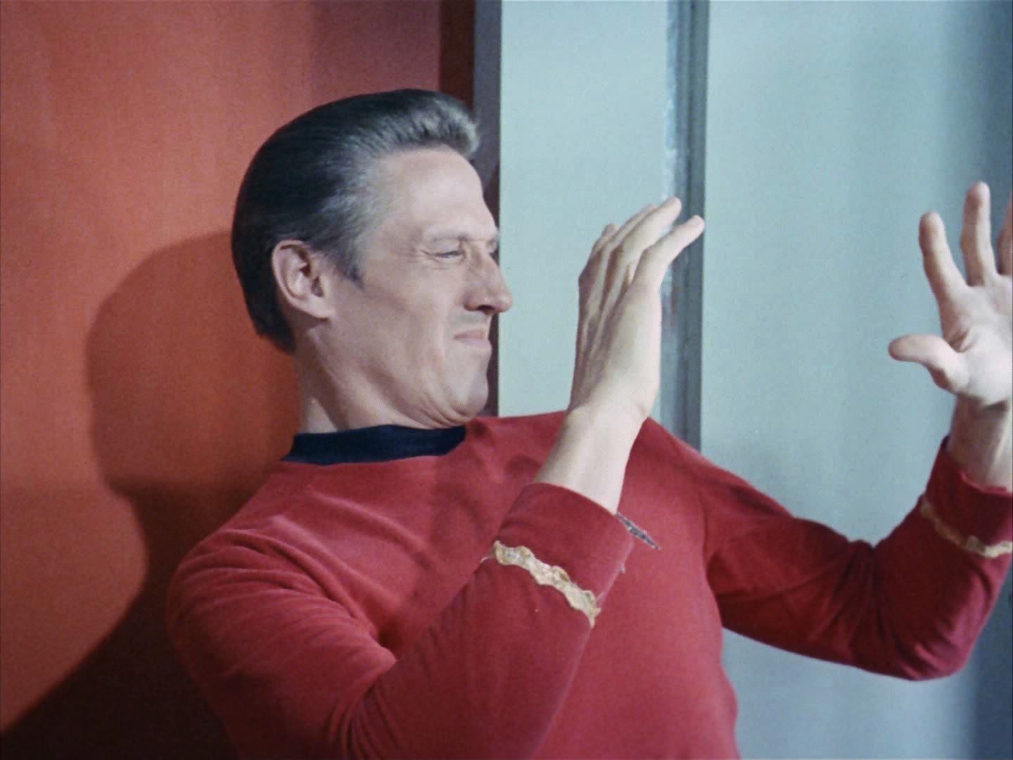 ariane179254_StarTrek_2x03_TheChangeling_1126.jpg