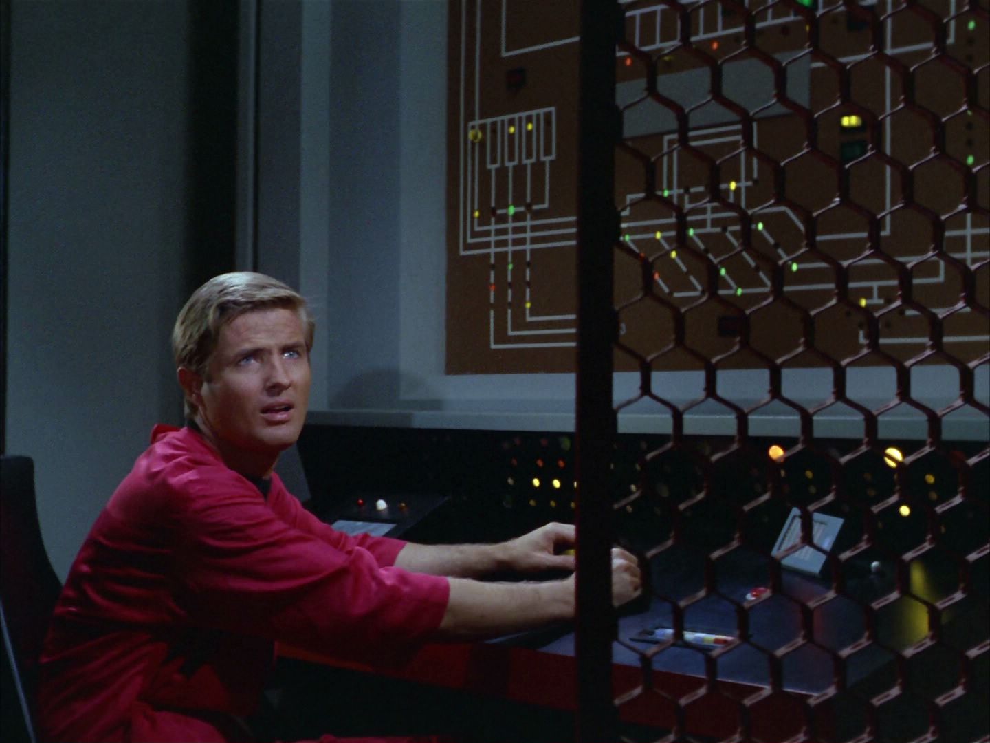 ariane179254_StarTrek_2x03_TheChangeling_1147.jpg