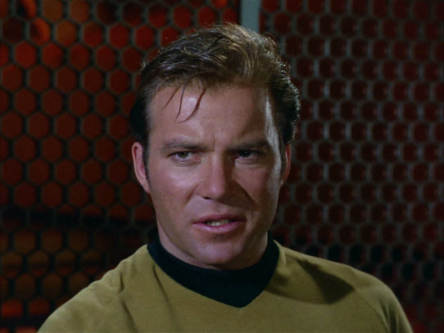 ariane179254_StarTrek_2x03_TheChangeling_1166.jpg