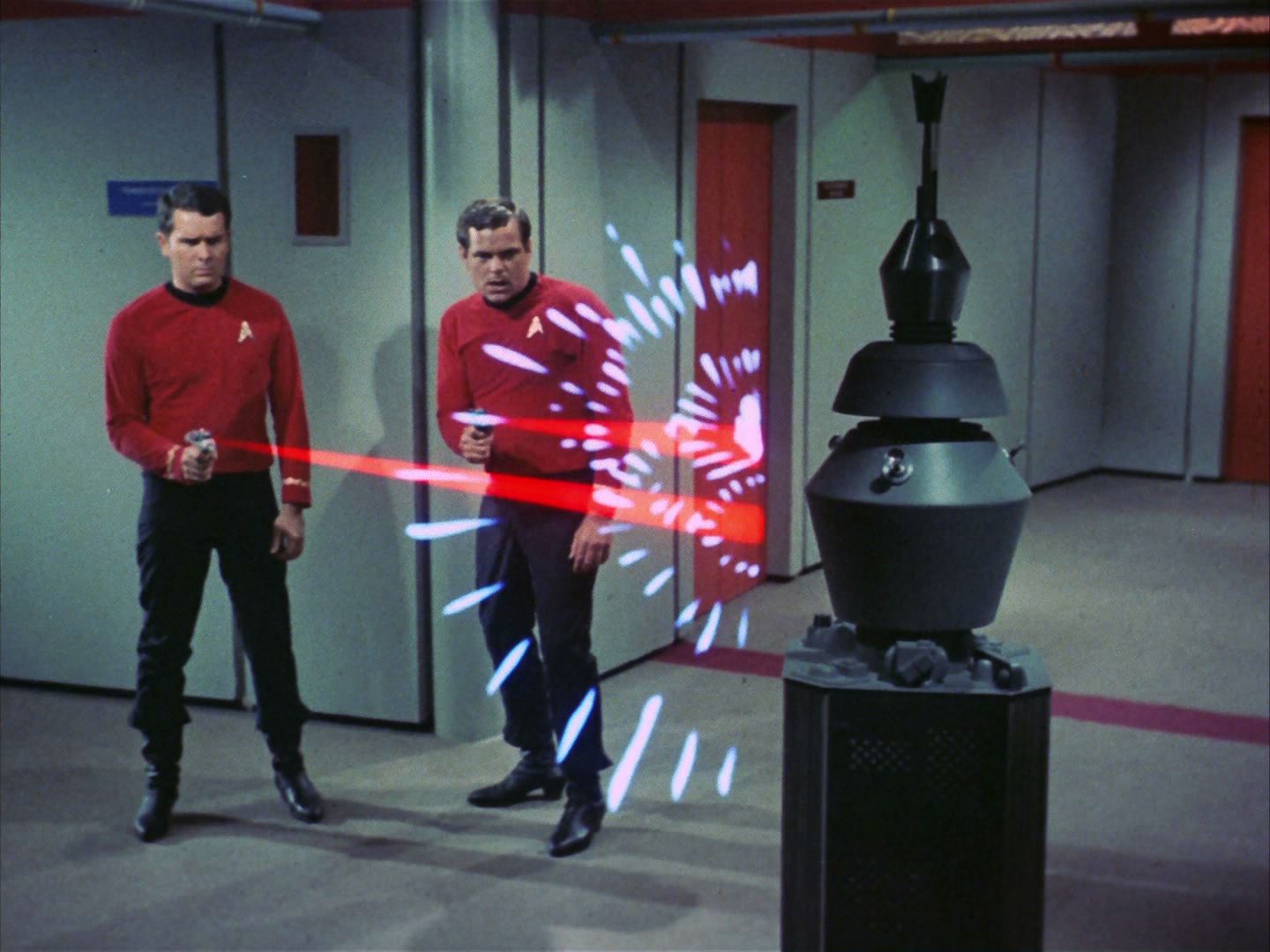 ariane179254_StarTrek_2x03_TheChangeling_1237.jpg