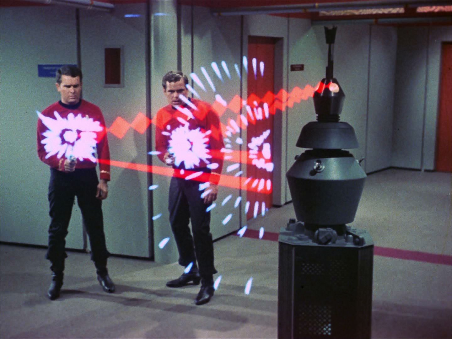 ariane179254_StarTrek_2x03_TheChangeling_1238.jpg
