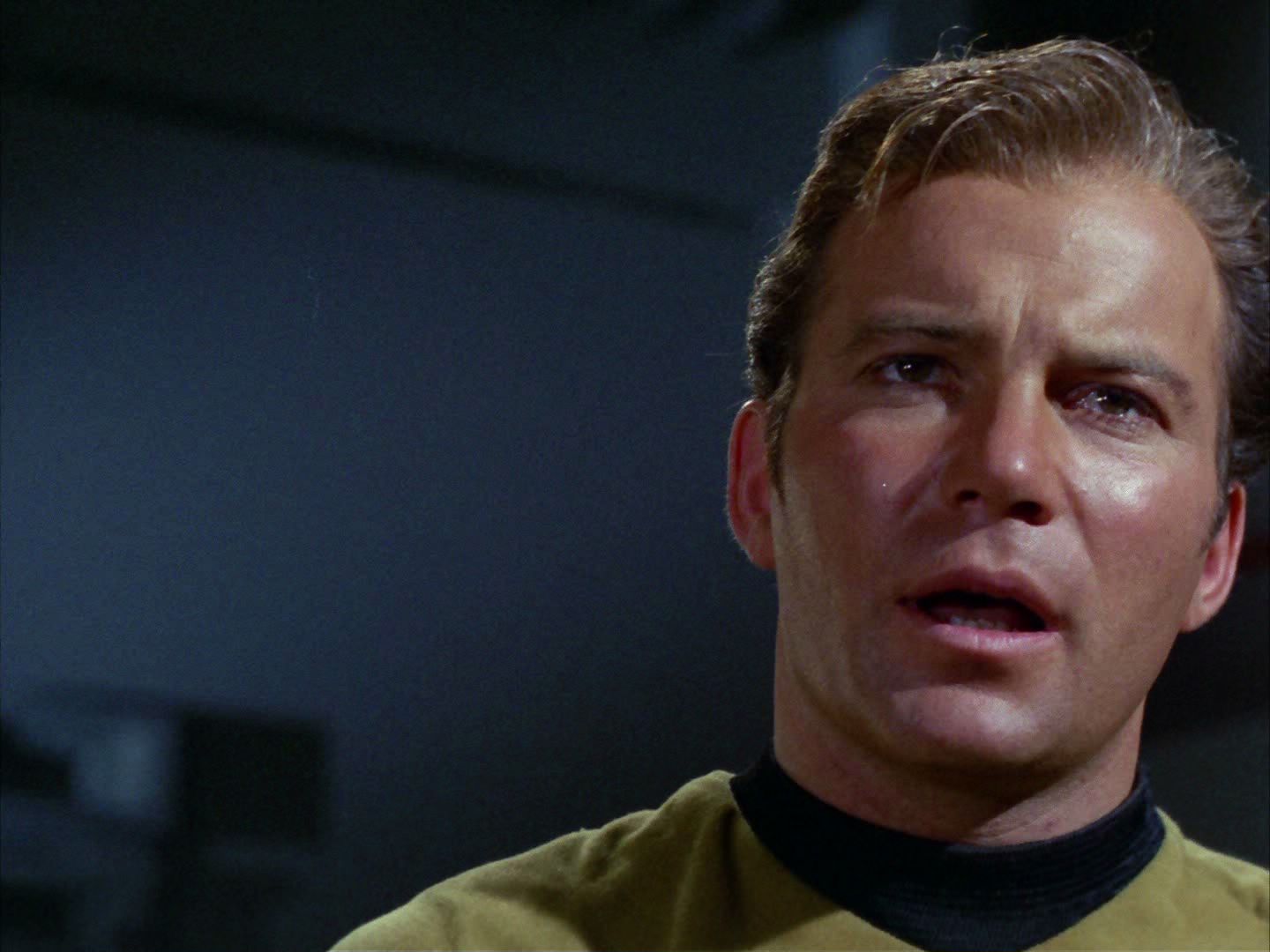 ariane179254_StarTrek_2x03_TheChangeling_1294.jpg