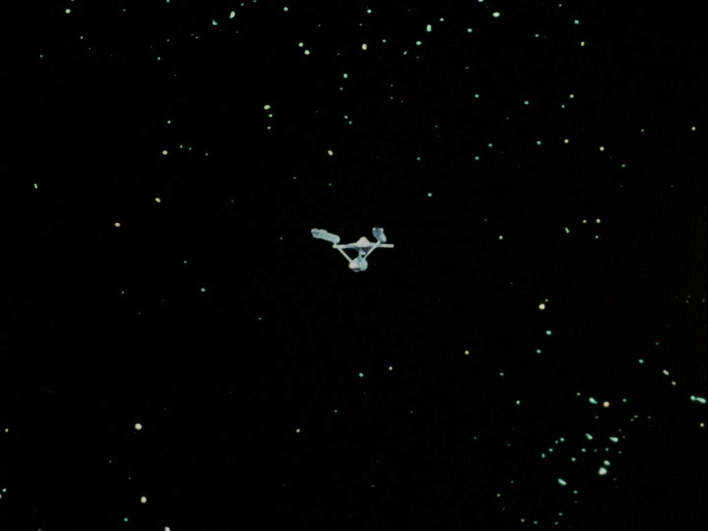 ariane179254_StarTrek_2x03_TheChangeling_1418.jpg