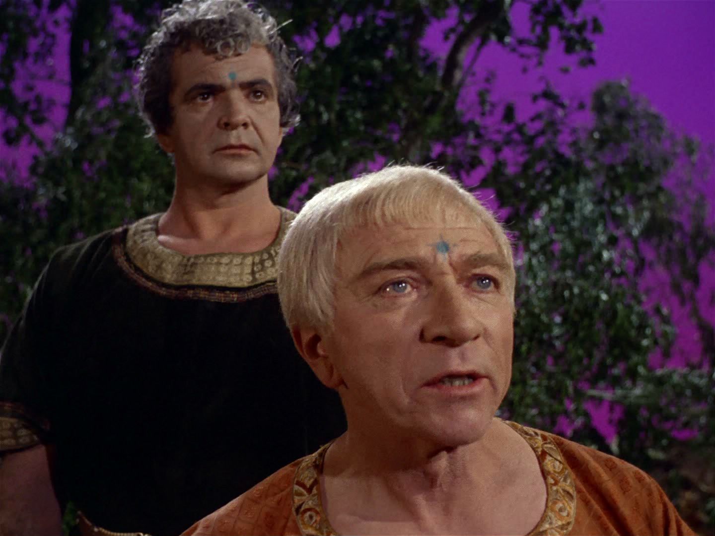 ariane179254_StarTrek_2x04_MirrorMirror_0009.jpg