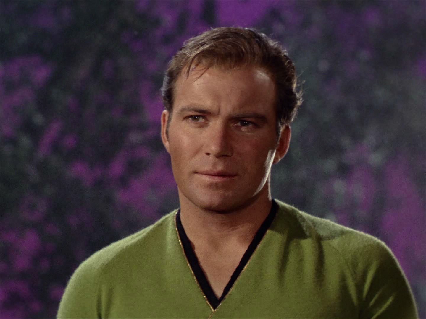 ariane179254_StarTrek_2x04_MirrorMirror_0010.jpg