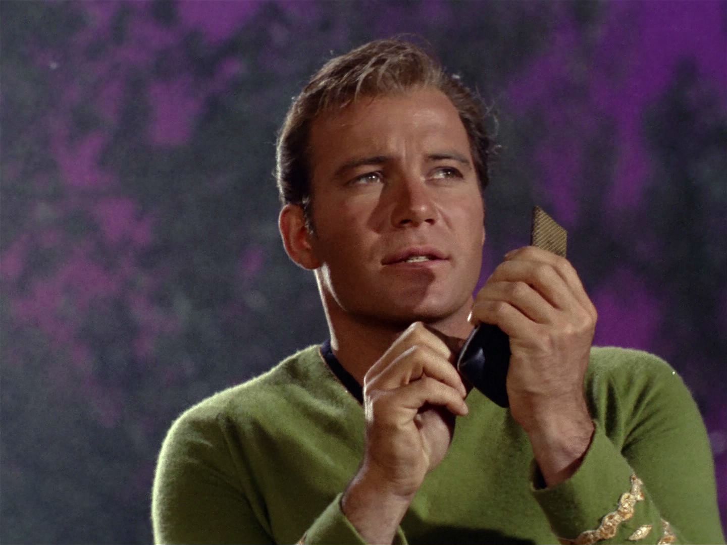 ariane179254_StarTrek_2x04_MirrorMirror_0021.jpg