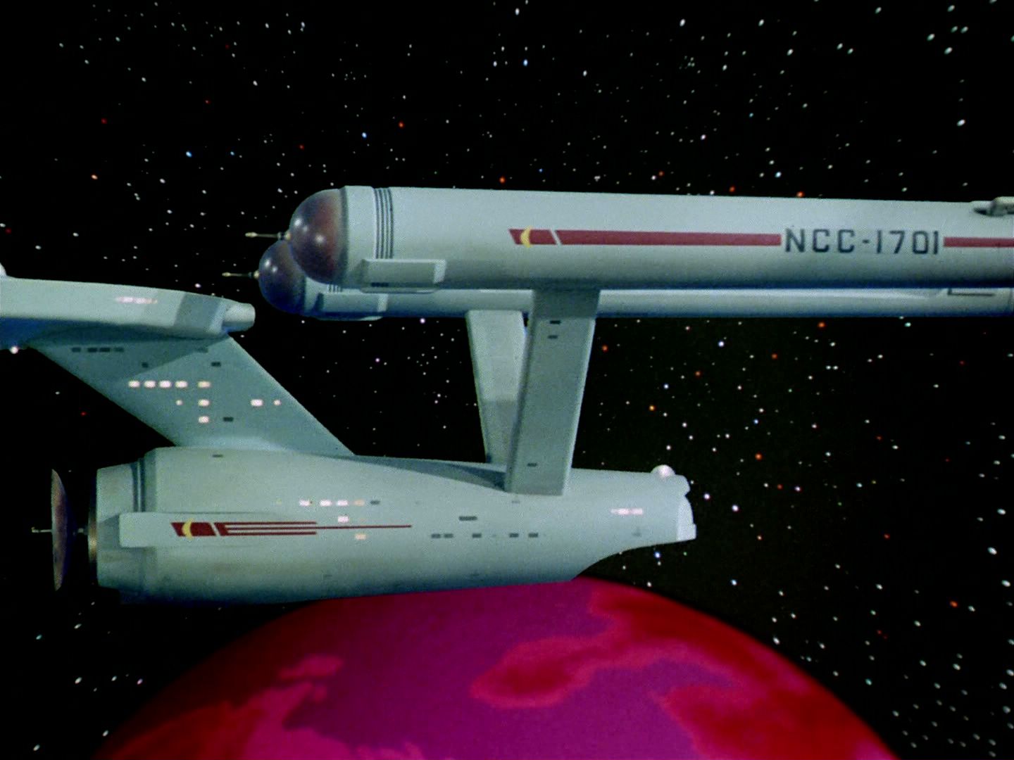 ariane179254_StarTrek_2x04_MirrorMirror_0064.jpg