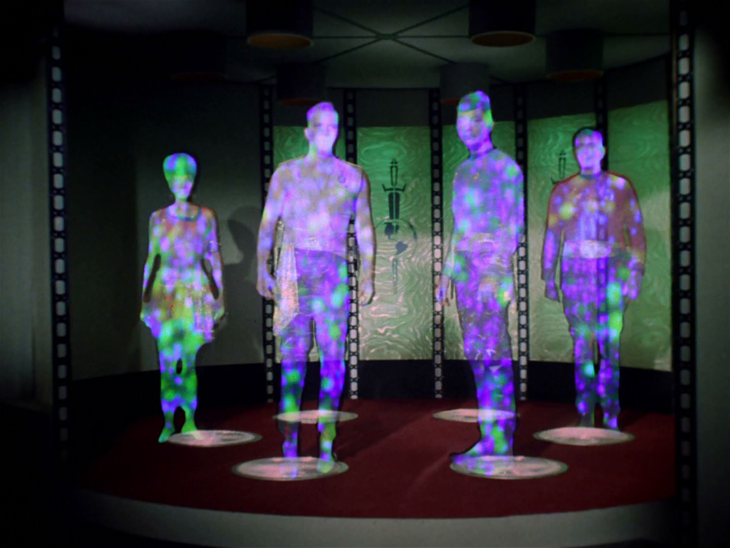 ariane179254_StarTrek_2x04_MirrorMirror_0067.jpg