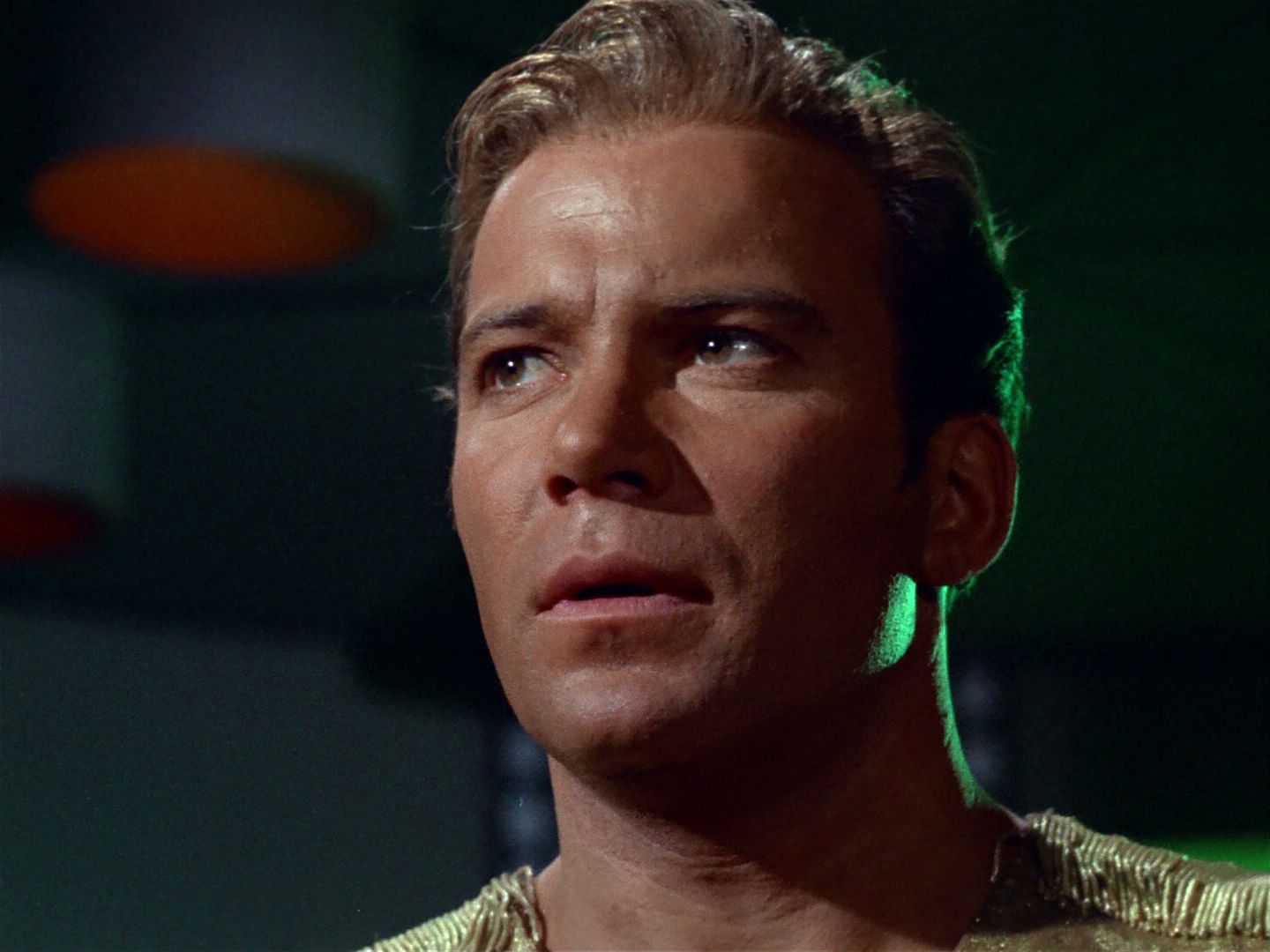 ariane179254_StarTrek_2x04_MirrorMirror_0078.jpg