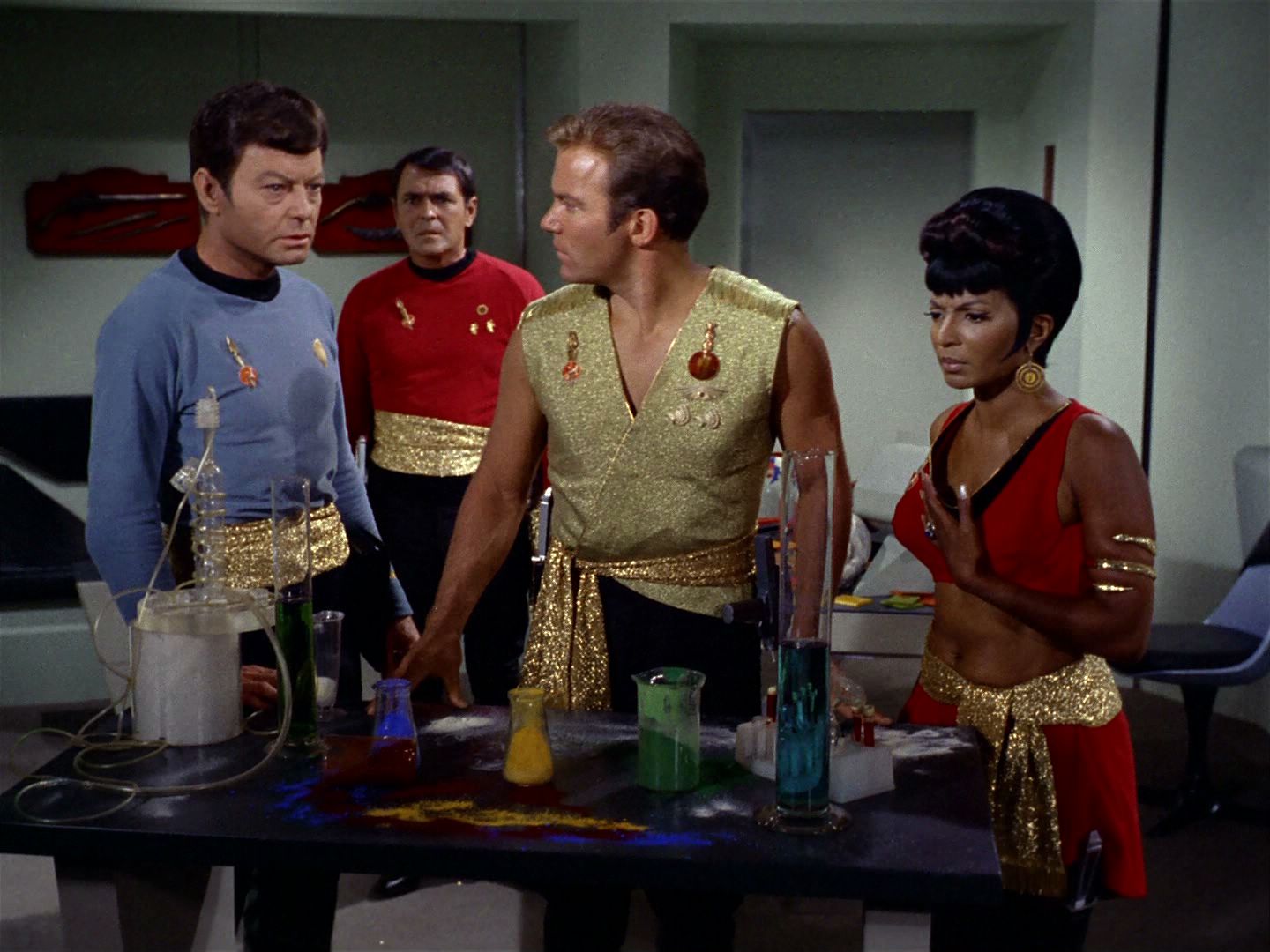 ariane179254_StarTrek_2x04_MirrorMirror_0215.jpg