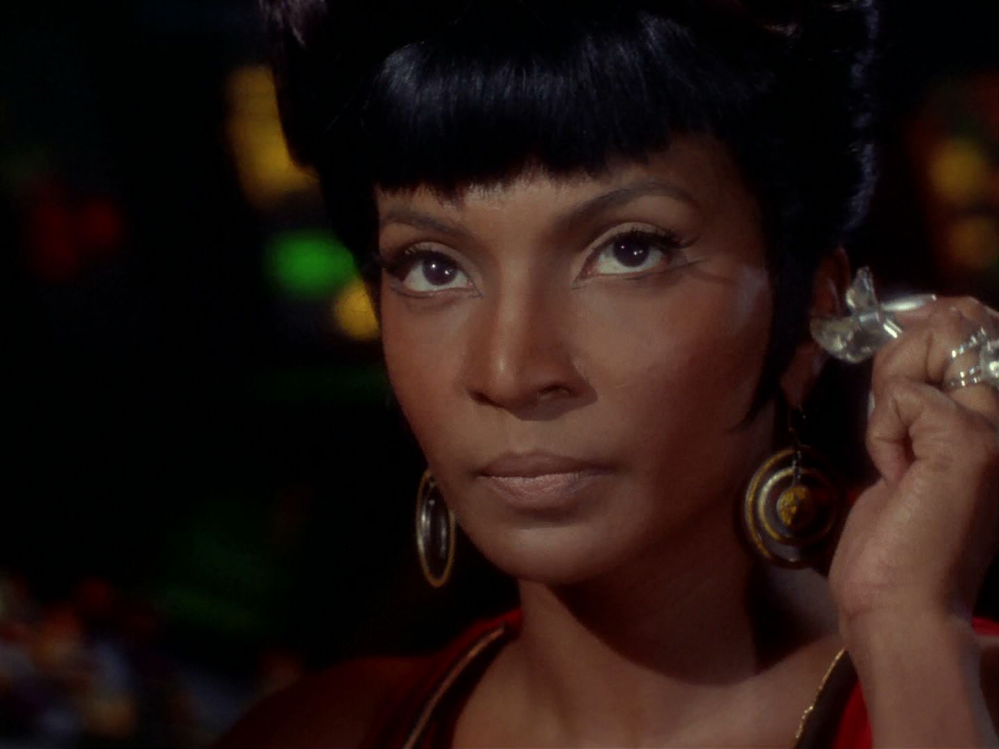 ariane179254_StarTrek_2x04_MirrorMirror_0264.jpg