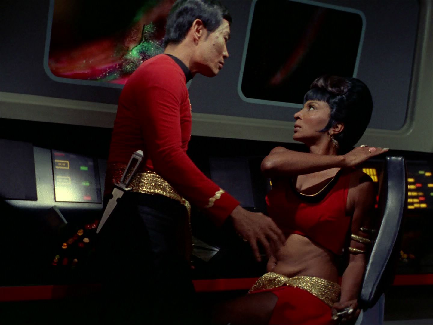 ariane179254_StarTrek_2x04_MirrorMirror_0283.jpg