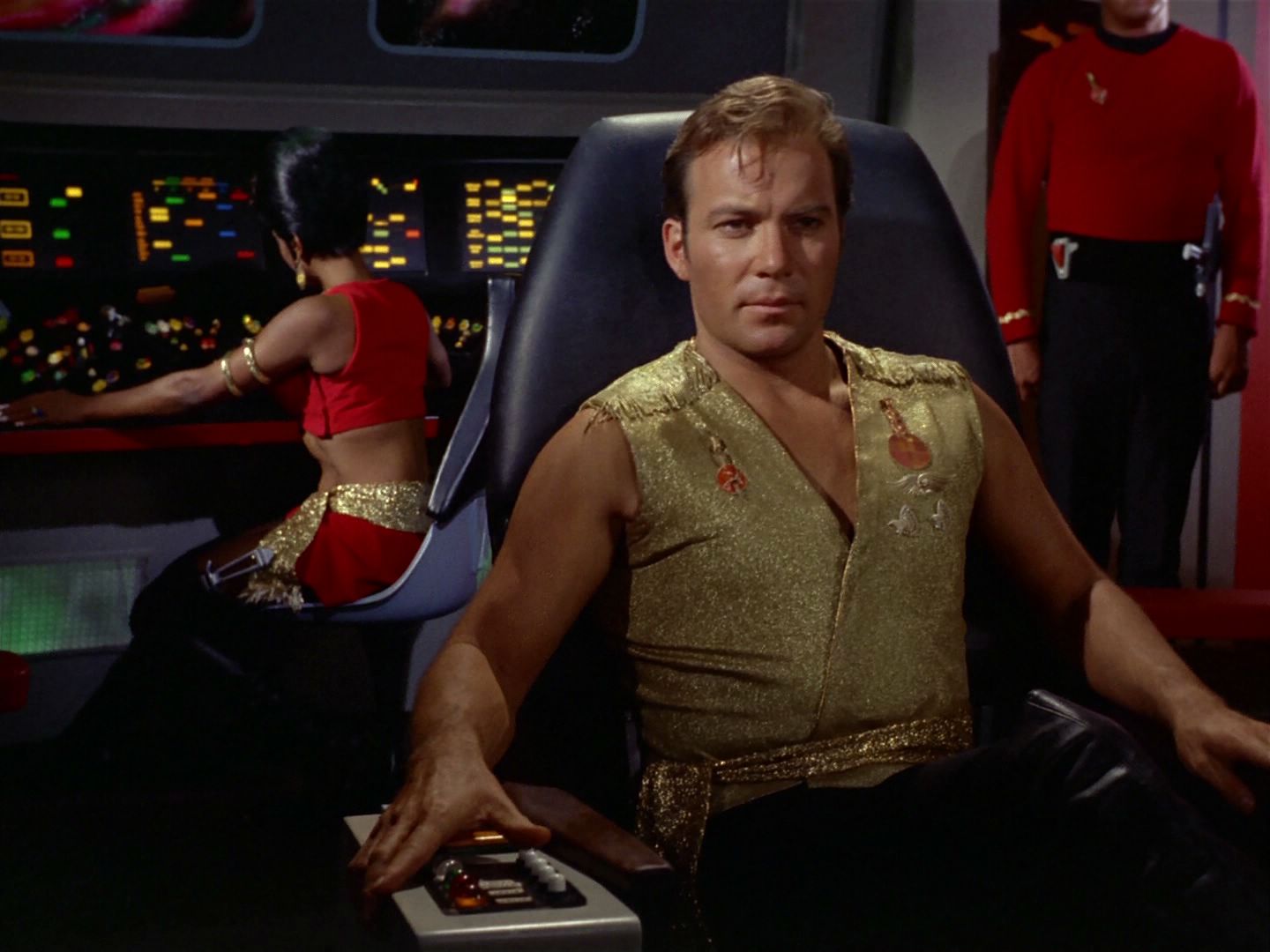 ariane179254_StarTrek_2x04_MirrorMirror_0322.jpg