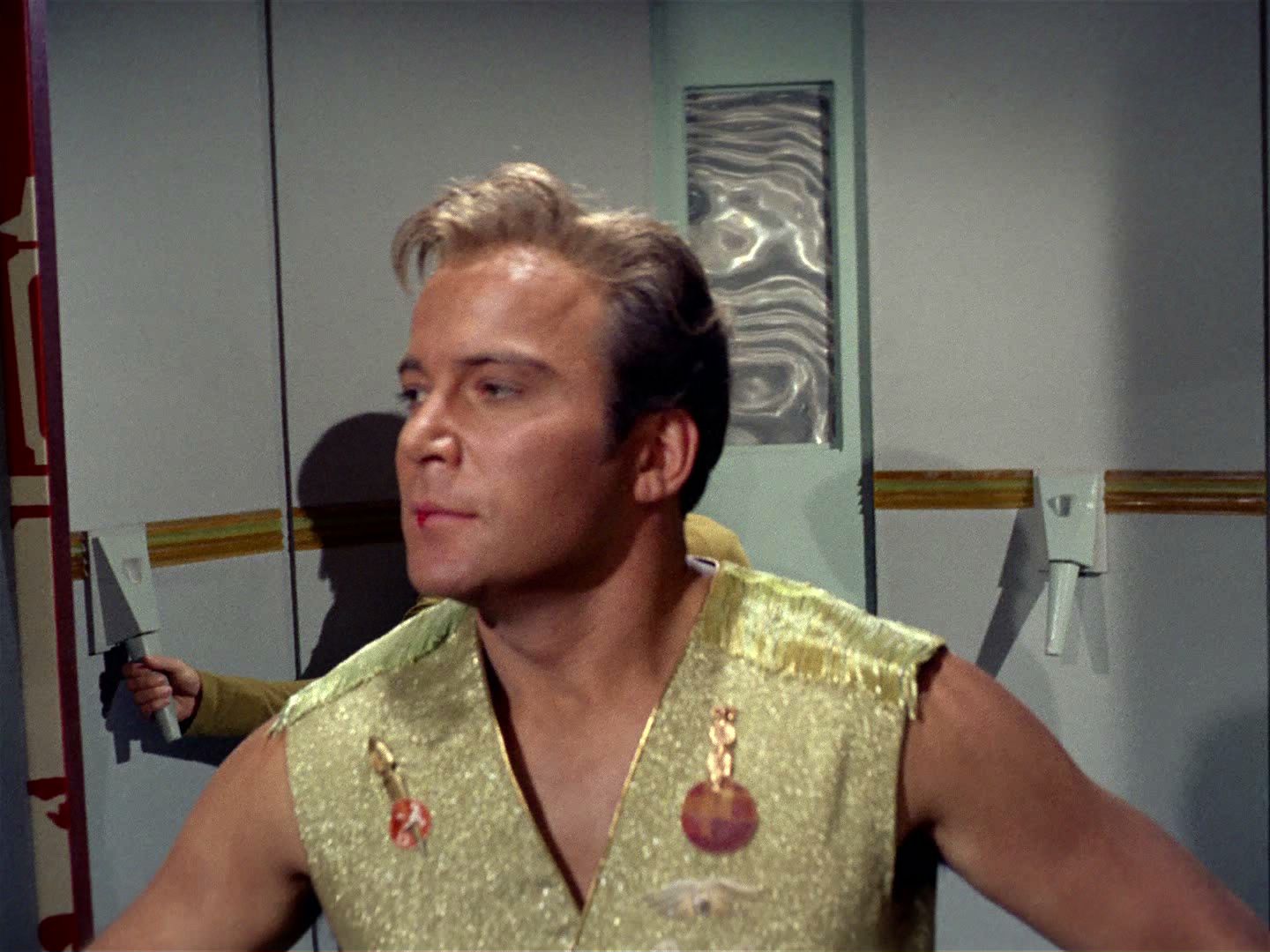 ariane179254_StarTrek_2x04_MirrorMirror_0403.jpg