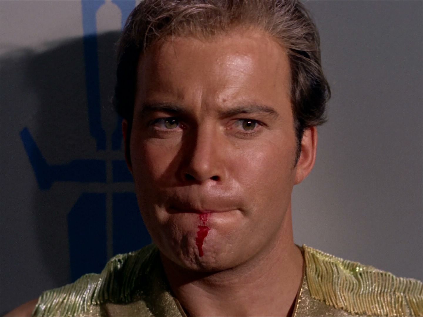 ariane179254_StarTrek_2x04_MirrorMirror_0428.jpg