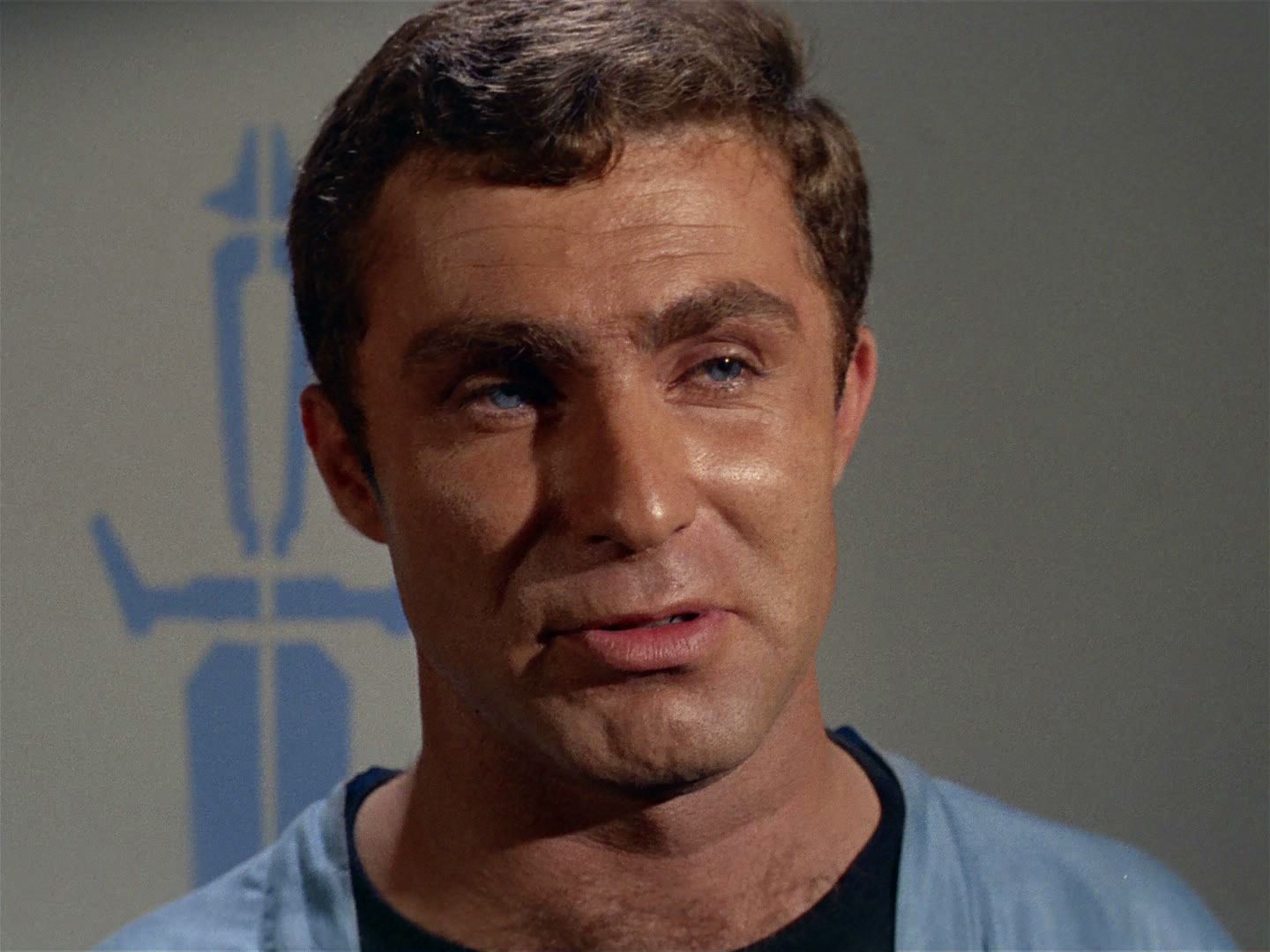 ariane179254_StarTrek_2x04_MirrorMirror_0442.jpg