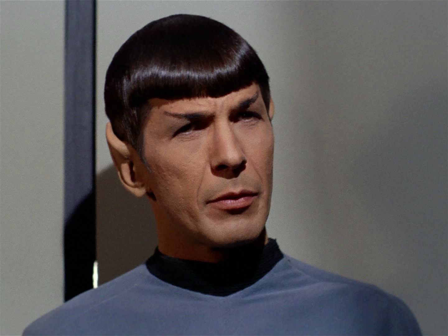 ariane179254_StarTrek_2x04_MirrorMirror_0551.jpg