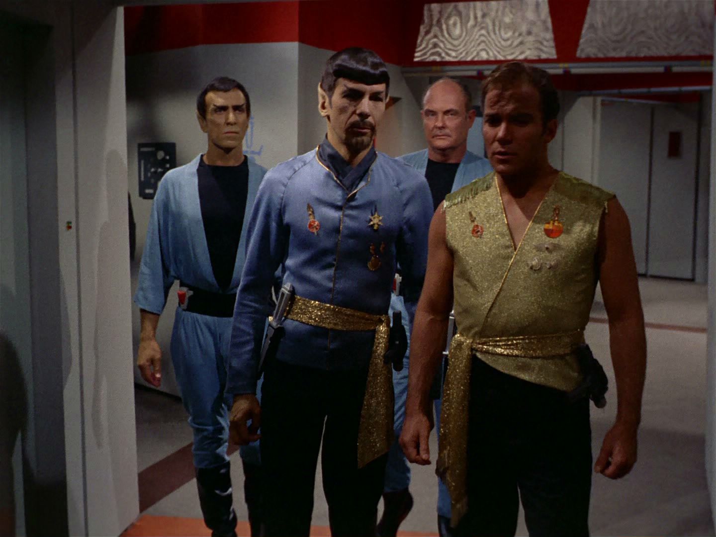 ariane179254_StarTrek_2x04_MirrorMirror_0613.jpg