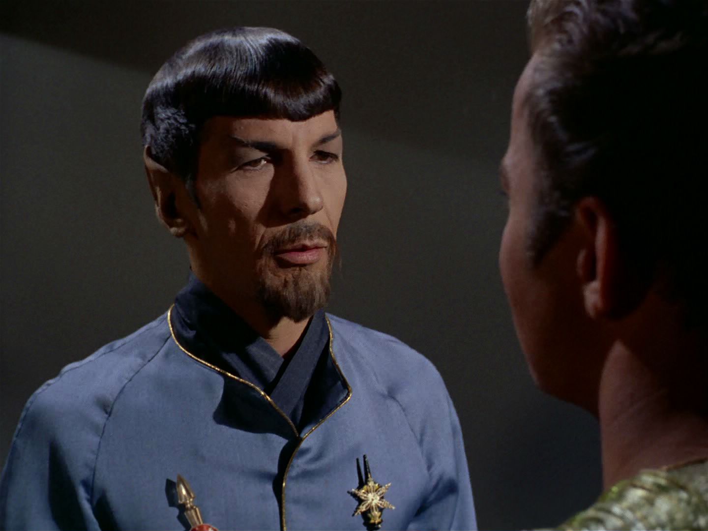 ariane179254_StarTrek_2x04_MirrorMirror_0645.jpg