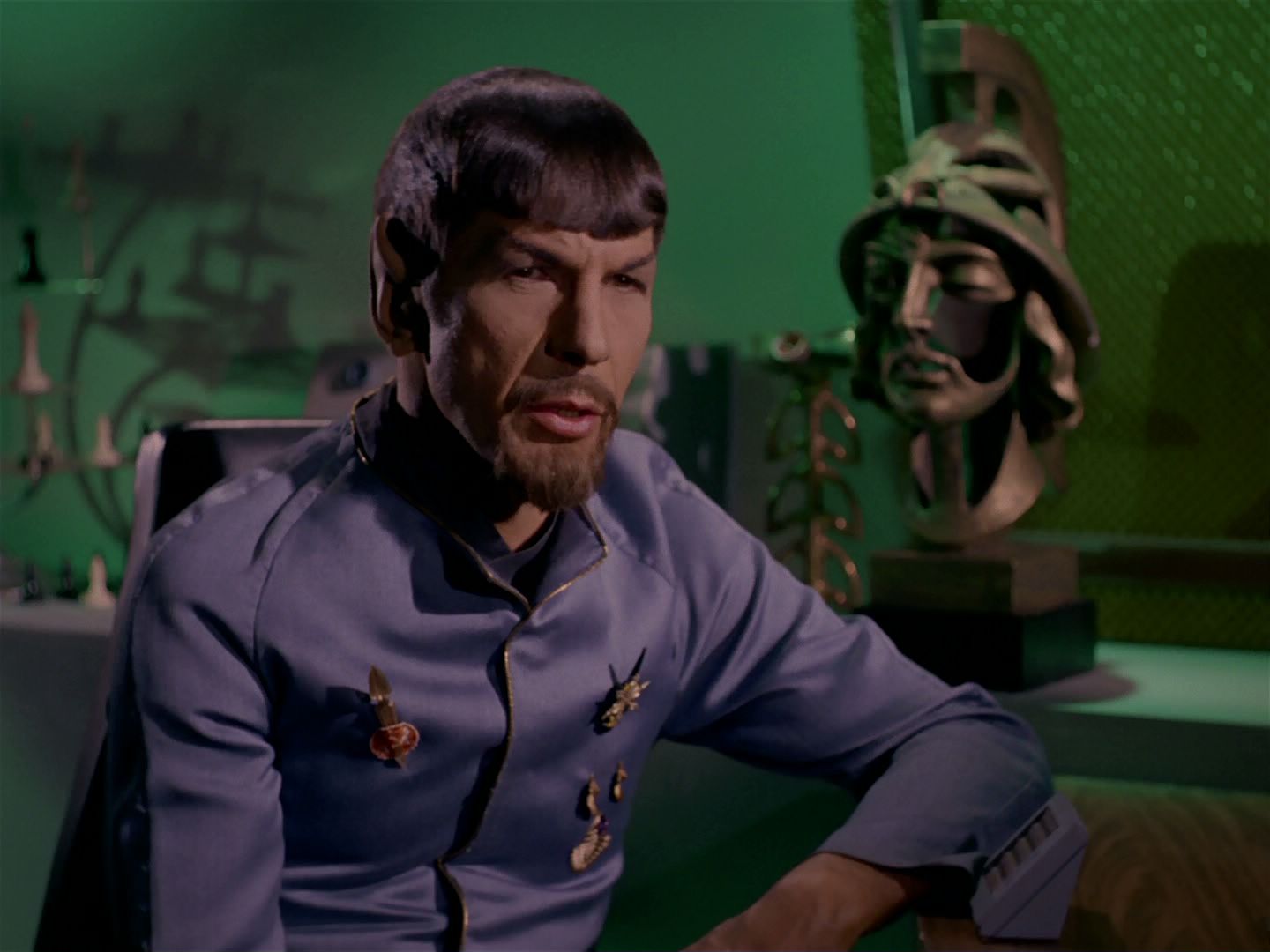 ariane179254_StarTrek_2x04_MirrorMirror_0724.jpg
