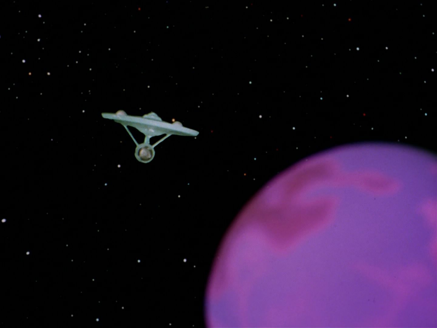 ariane179254_StarTrek_2x04_MirrorMirror_0744.jpg