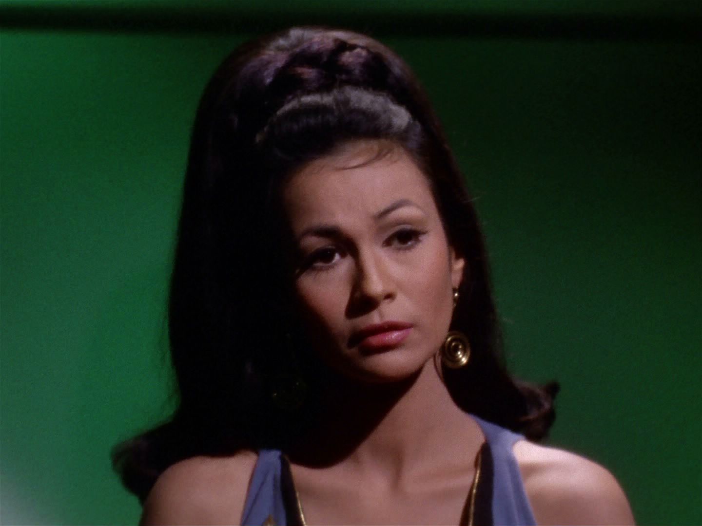 ariane179254_StarTrek_2x04_MirrorMirror_0770.jpg